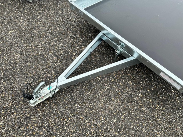 Neptun GN151, N7-255 multi, 750 kg 2550 x 1660 x 100 mm - Prikolica za automobil: slika 2 Neptun GN151, N7-255 multi, 750 kg 2550 x 1660 x 100 mm - Prikolica za automobil: slika 2