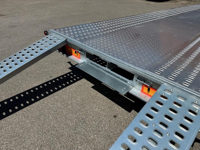 Niewiadow BR3 14A 35A35V, 9000 x 2100 mm, 3,5 to. - Prikolica za prevoz automobila: slika 3 Niewiadow BR3 14A 35A35V, 9000 x 2100 mm, 3,5 to. - Prikolica za prevoz automobila: slika 3