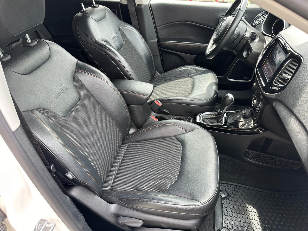 JEEP - SUVSUV: slika 5 JEEP - SUVSUV: slika 5
