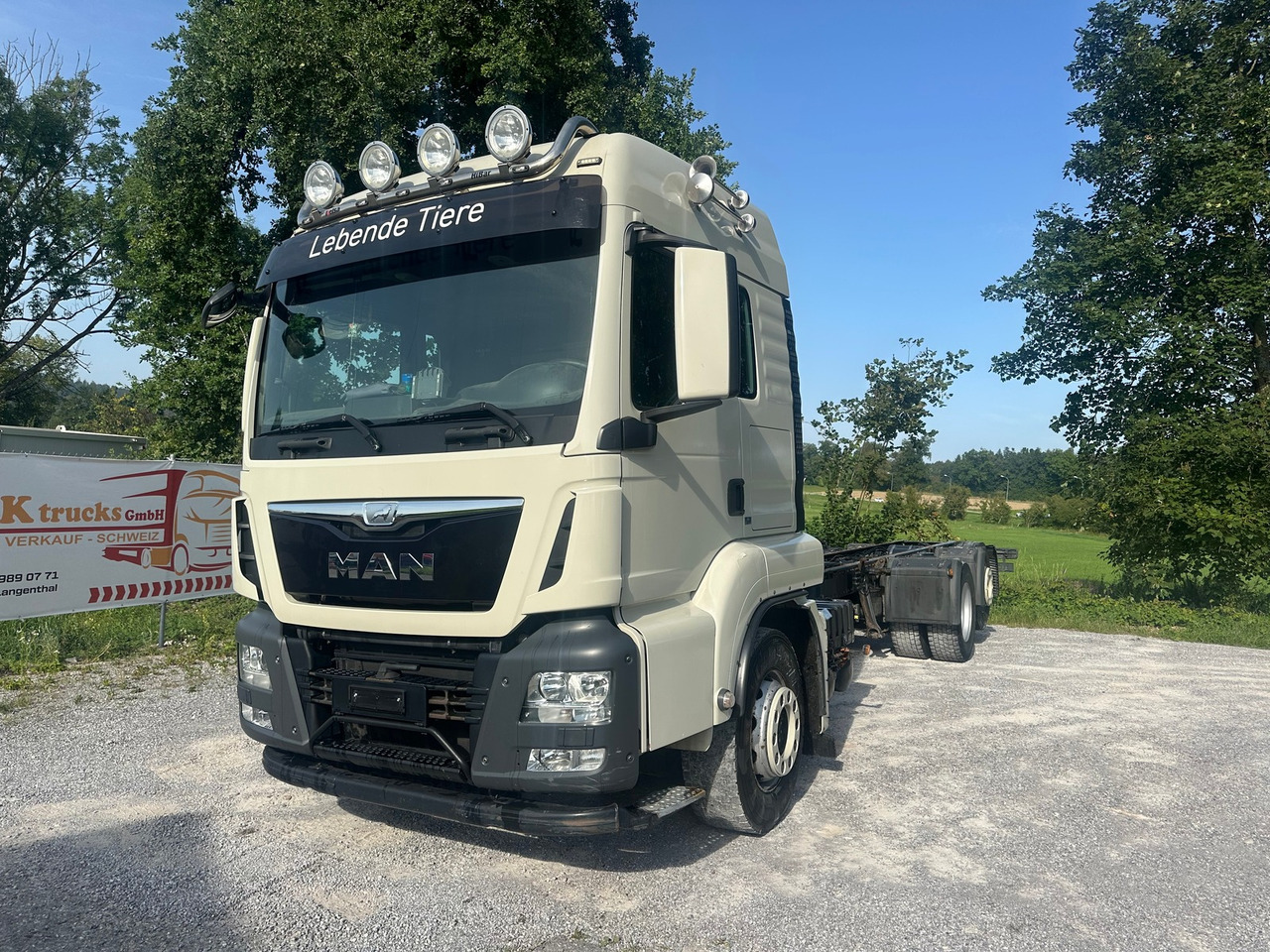 MAN TGS 26.480 6x2 Chassis - Kamion sa golom šasijom i zatvorenom kabinom: slika 1 MAN TGS 26.480 6x2 Chassis - Kamion sa golom šasijom i zatvorenom kabinom: slika 1