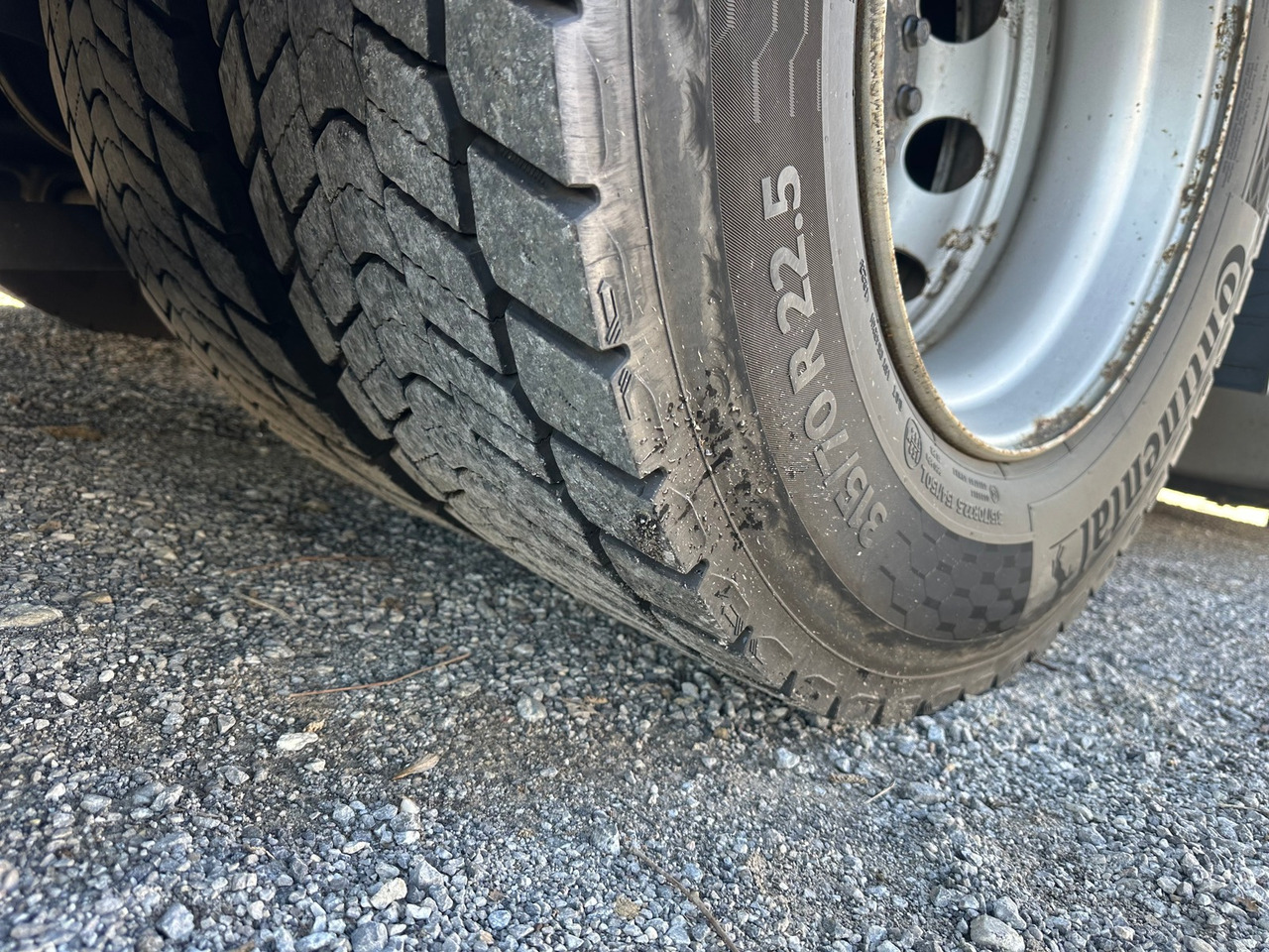 MAN TGX 26.440 6x2 Koffer - Kamion sa zatvorenim sandukom: slika 4 MAN TGX 26.440 6x2 Koffer - Kamion sa zatvorenim sandukom: slika 4