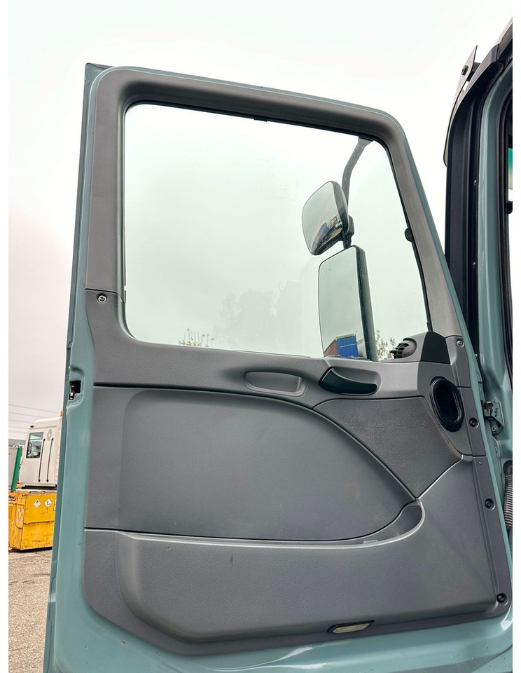 Istovarivač MERCEDES-BENZ Actros 3246 8x4 Kipper: slika 7