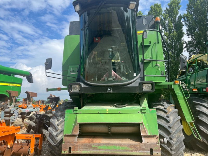 John Deere 1177 - Kombinovani kombajn: slika 2 John Deere 1177 - Kombinovani kombajn: slika 2