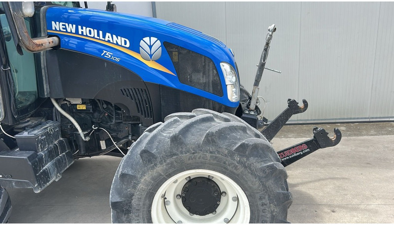 New Holland T 5.105 Smart Trax - Traktor: slika 2 New Holland T 5.105 Smart Trax - Traktor: slika 2