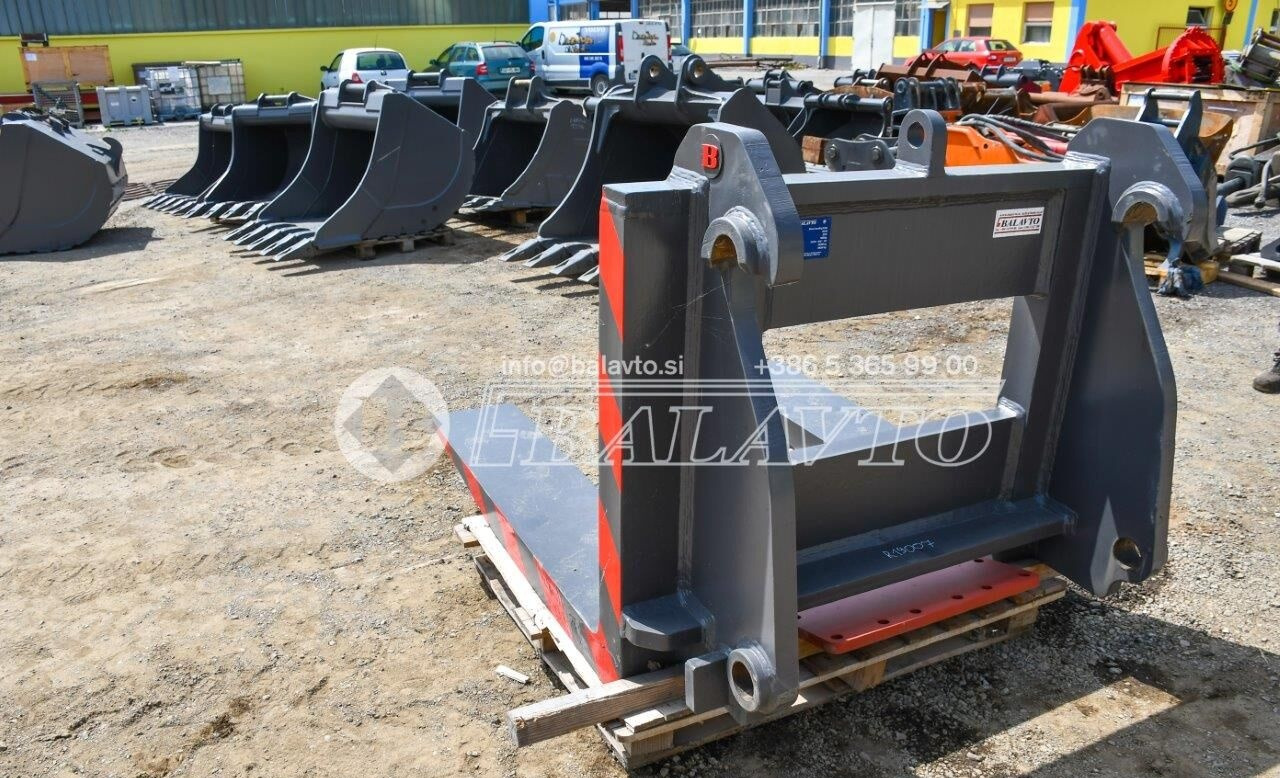 Balavto Block handling forks for Volvo L220 and L180 - Viljuška: slika 5 Balavto Block handling forks for Volvo L220 and L180 - Viljuška: slika 5