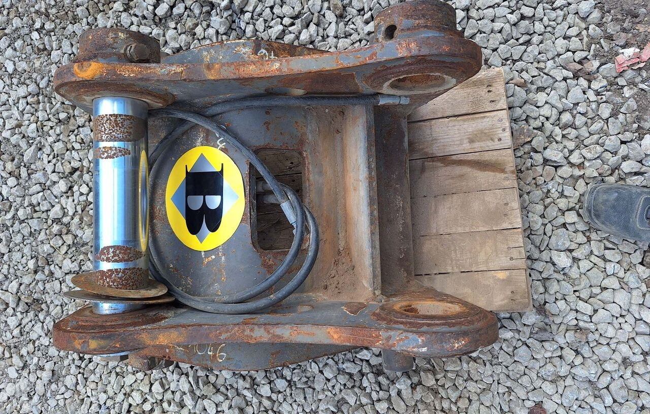 Hydraulic CW40 Volvo EC210 - Brza spojnica za Bager: slika 2 Hydraulic CW40 Volvo EC210 - Brza spojnica za Bager: slika 2