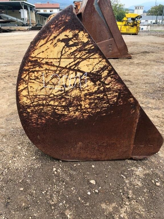 Loader bucket 2350 mm for Volvo BM4600 - Utovarna kašika: slika 3 Loader bucket 2350 mm for Volvo BM4600 - Utovarna kašika: slika 3