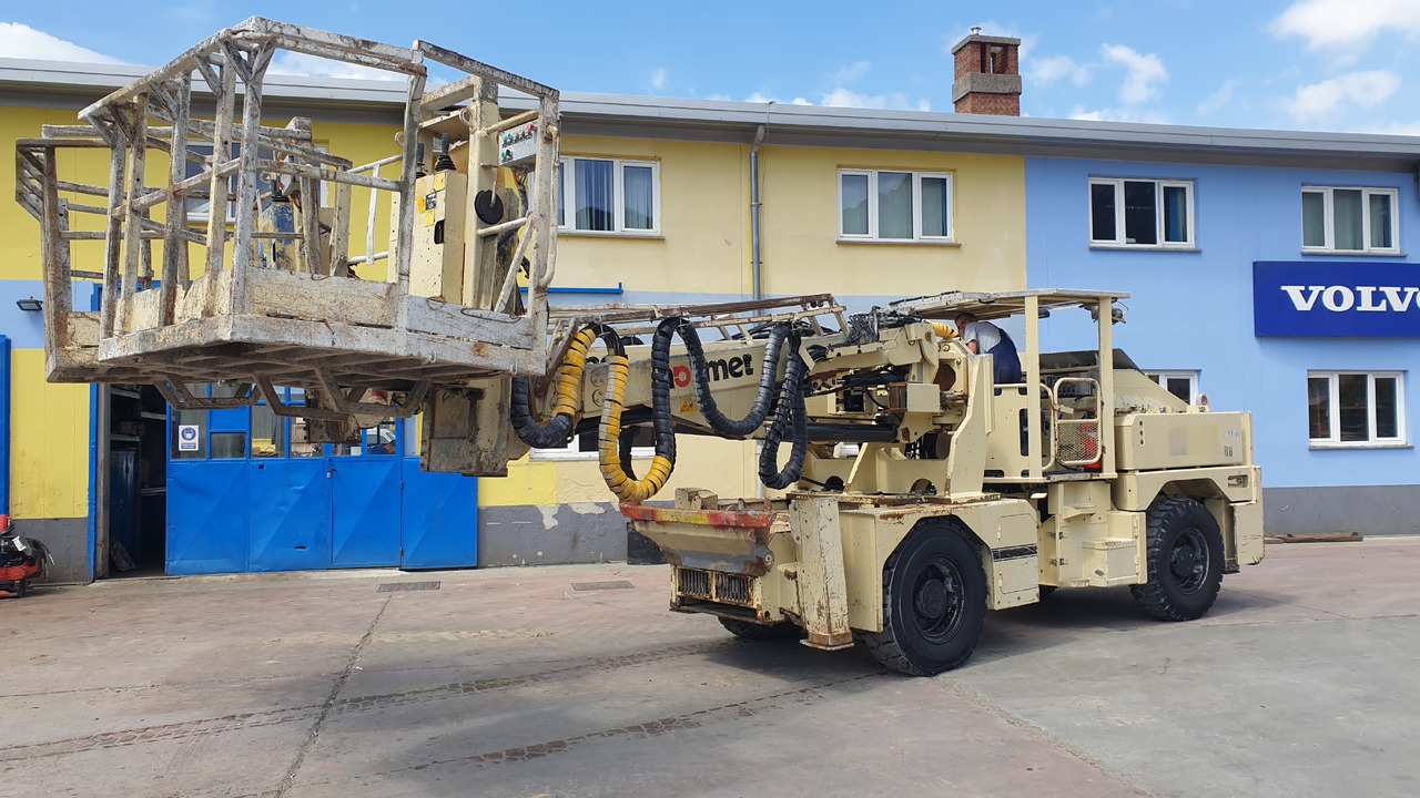 Normet Himec 9905 BT - Rudarska mašina: slika 1 Normet Himec 9905 BT - Rudarska mašina: slika 1