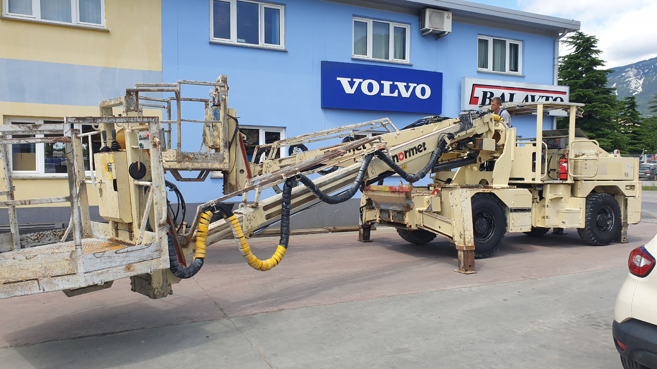 Normet Himec 9905 BT - Rudarska mašina: slika 5 Normet Himec 9905 BT - Rudarska mašina: slika 5