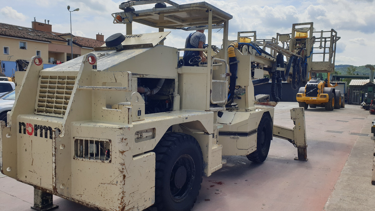 Normet Himec 9905 BT - Rudarska mašina: slika 4 Normet Himec 9905 BT - Rudarska mašina: slika 4