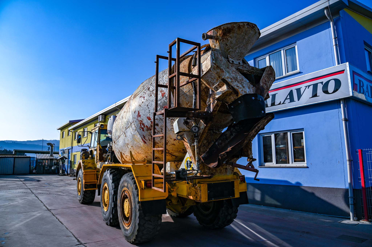 VOLVO A25C 6X6 - Mikser za beton: slika 5 VOLVO A25C 6X6 - Mikser za beton: slika 5