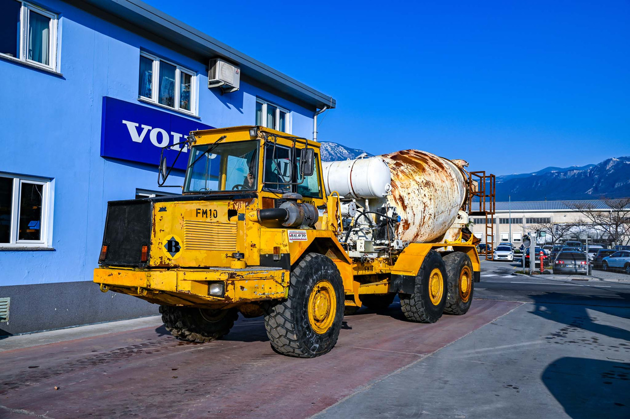 VOLVO A25C 6X6 - Mikser za beton: slika 2 VOLVO A25C 6X6 - Mikser za beton: slika 2
