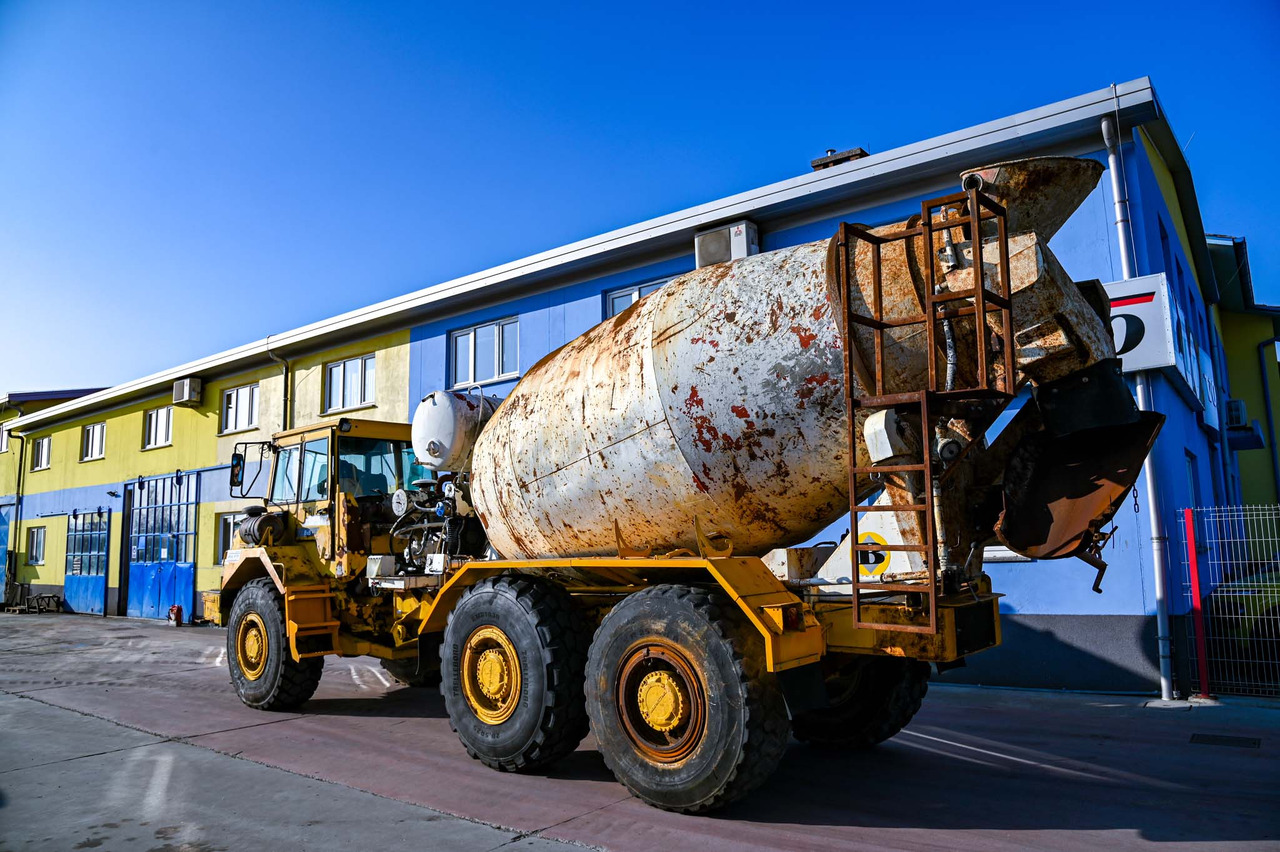 VOLVO A25C 6X6 - Mikser za beton: slika 4 VOLVO A25C 6X6 - Mikser za beton: slika 4