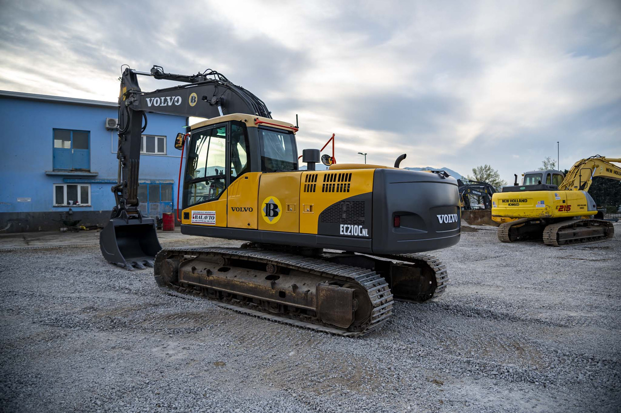 VOLVO EC210CNL - Bager guseničar: slika 4 VOLVO EC210CNL - Bager guseničar: slika 4