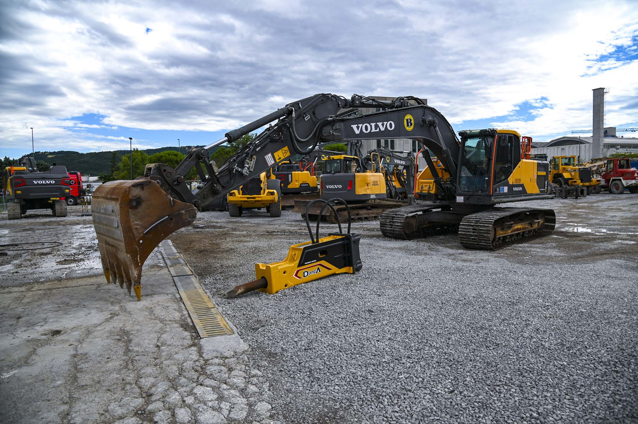 VOLVO EC220EL - Bager guseničar: slika 2 VOLVO EC220EL - Bager guseničar: slika 2