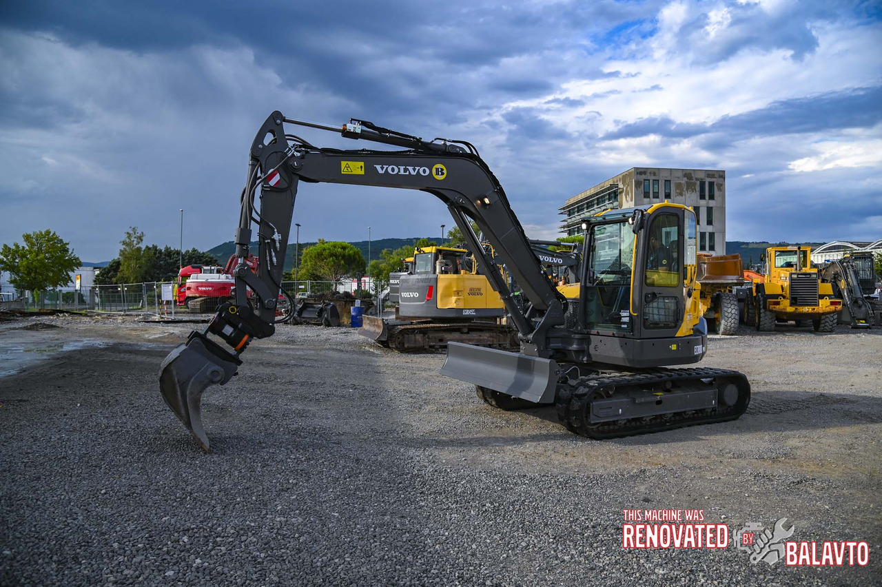 VOLVO ECR88D - Mini bager: slika 2 VOLVO ECR88D - Mini bager: slika 2