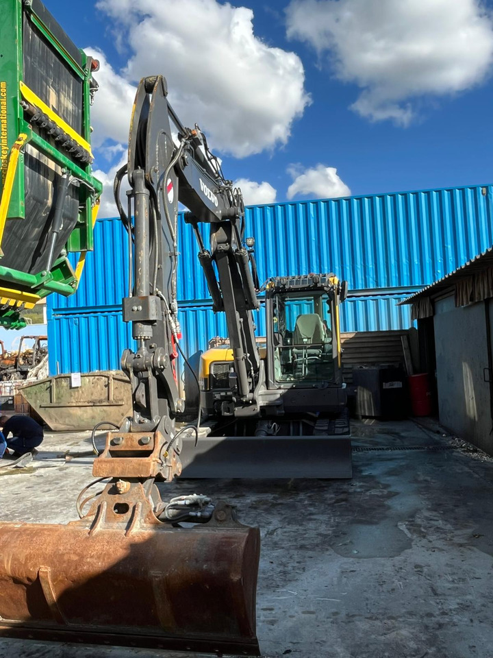 VOLVO ECR88D - Mini bager: slika 1 VOLVO ECR88D - Mini bager: slika 1