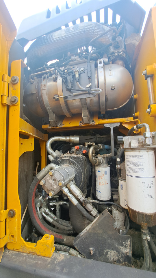 VOLVO EWR150E - Bager točkaš: slika 4 VOLVO EWR150E - Bager točkaš: slika 4