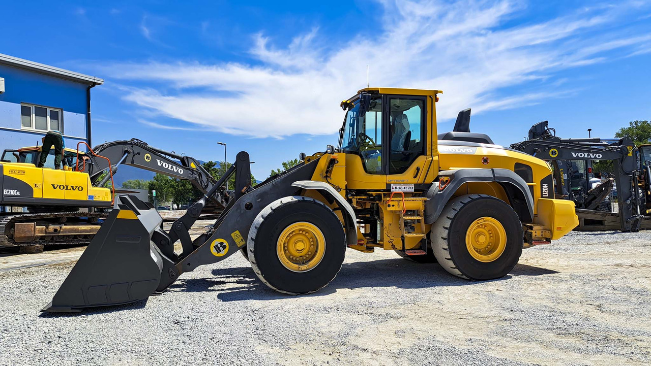 VOLVO L120H - Utovarivač točkaš: slika 3 VOLVO L120H - Utovarivač točkaš: slika 3