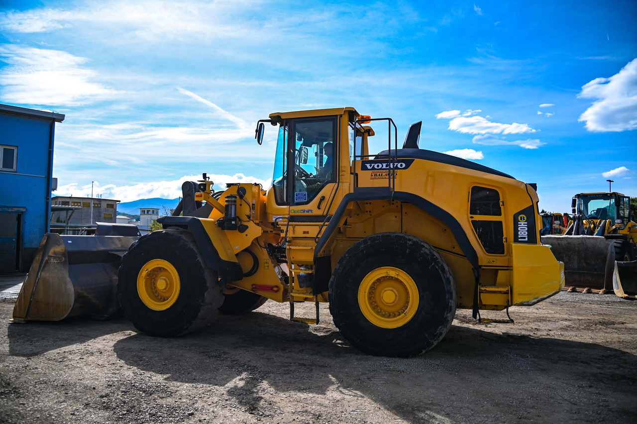 VOLVO L180H - Utovarivač točkaš: slika 3 VOLVO L180H - Utovarivač točkaš: slika 3