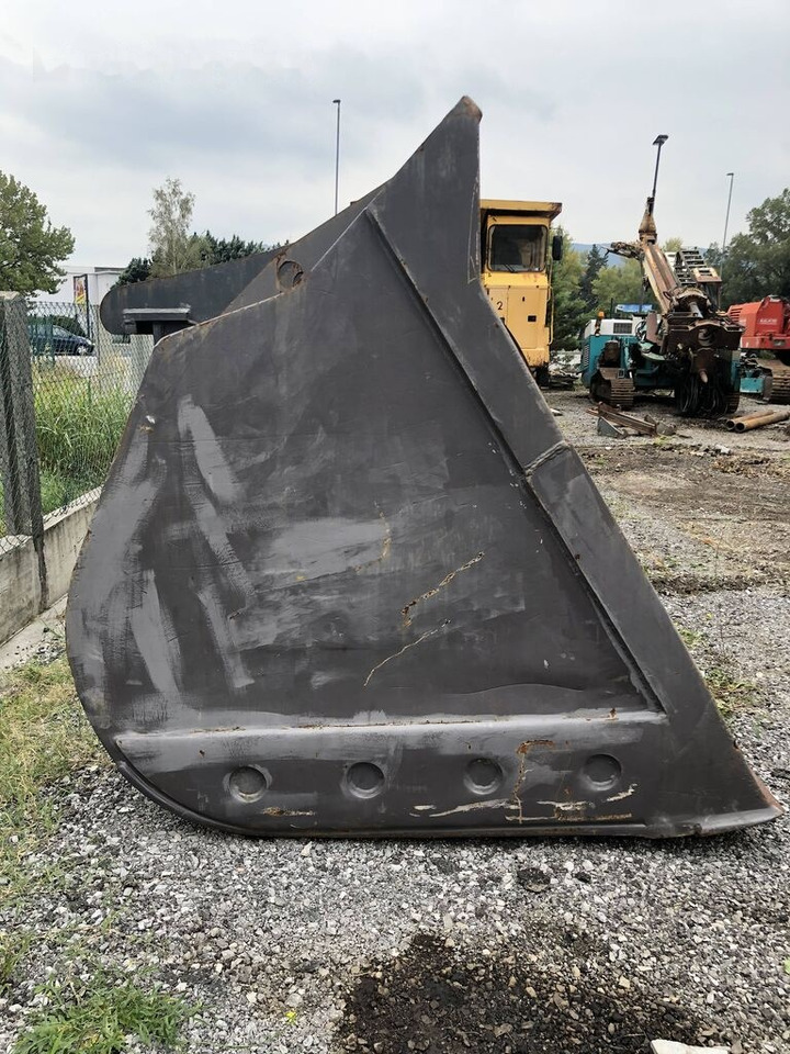 Verachtert loader bucket 4200 mm Volvo - Utovarna kašika: slika 4 Verachtert loader bucket 4200 mm Volvo - Utovarna kašika: slika 4