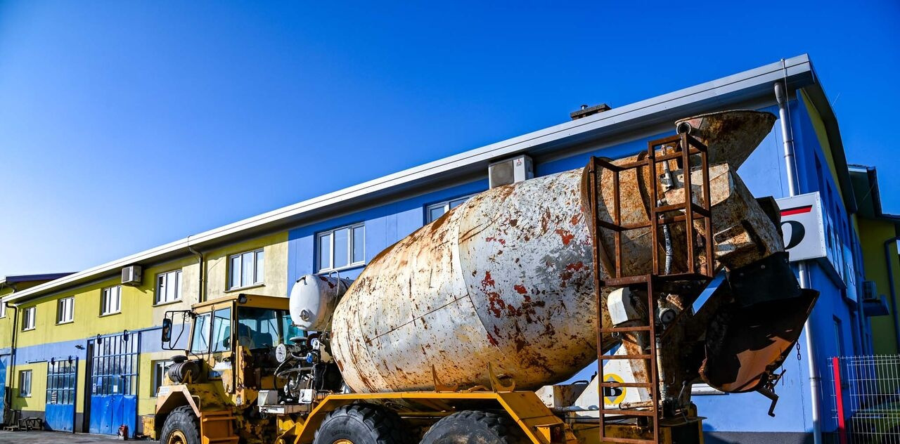 Volvo A25C 6X6 - Mikser za beton: slika 2 Volvo A25C 6X6 - Mikser za beton: slika 2