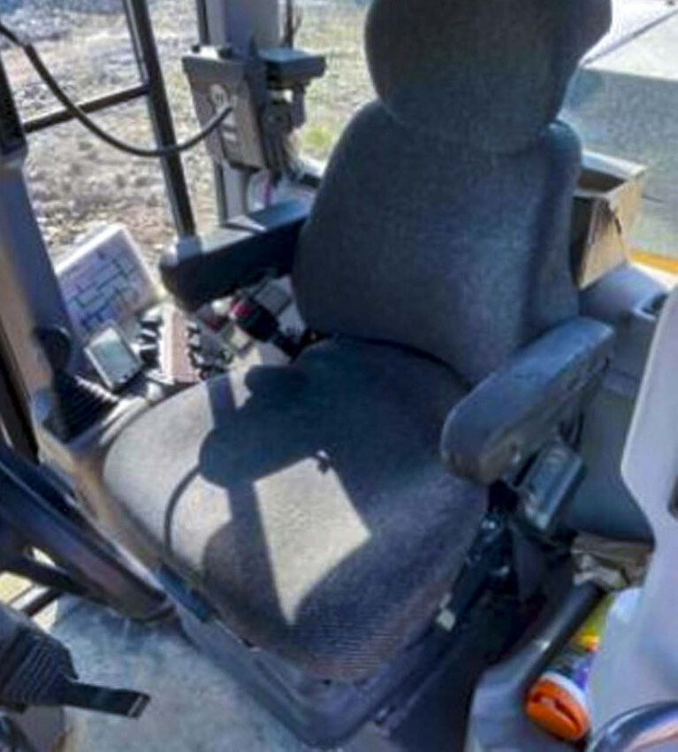 Volvo G970 - Grejder: slika 3 Volvo G970 - Grejder: slika 3