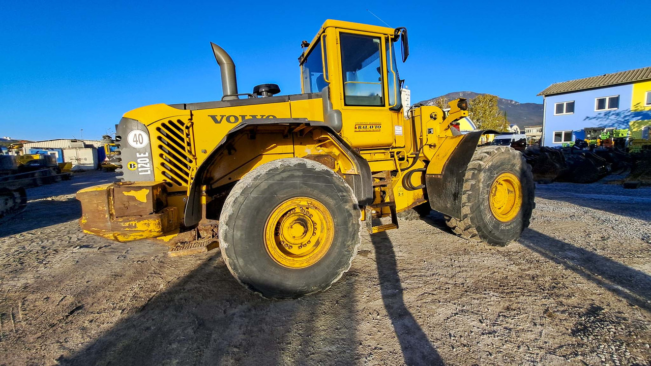 Volvo L120E - Utovarivač točkaš: slika 5 Volvo L120E - Utovarivač točkaš: slika 5