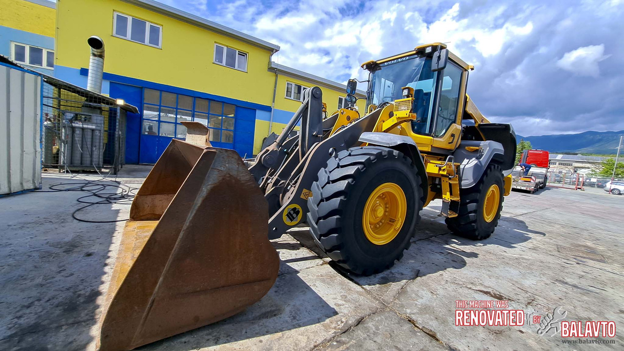 Volvo L120H - Utovarivač točkaš: slika 1 Volvo L120H - Utovarivač točkaš: slika 1