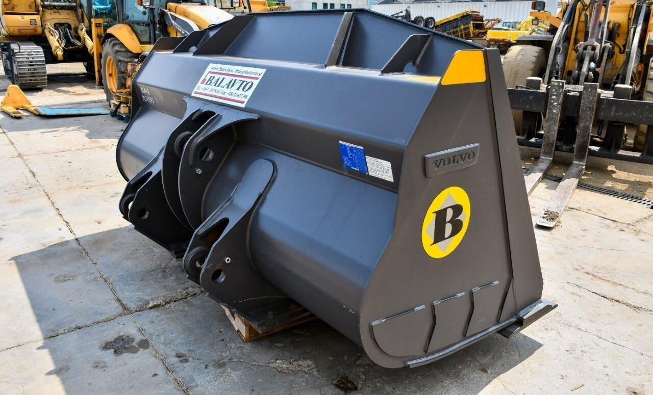 Volvo loader bucket 2800 mm for Volvo wheel loaders - Utovarna kašika: slika 3 Volvo loader bucket 2800 mm for Volvo wheel loaders - Utovarna kašika: slika 3
