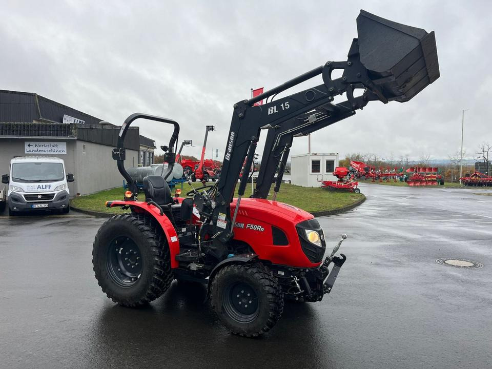 Branson F50RN Traktor, Frontlader, wenig Stunden, Fronthydraulik - Mali traktor: slika 3 Branson F50RN Traktor, Frontlader, wenig Stunden, Fronthydraulik - Mali traktor: slika 3