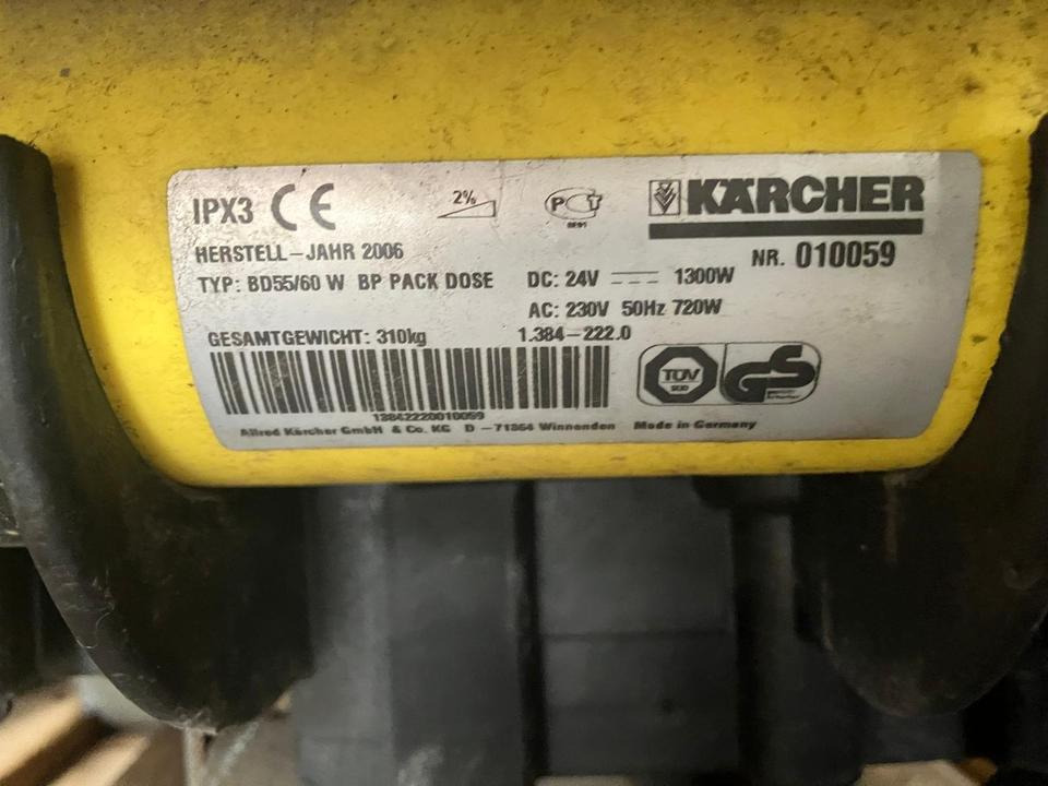 Kärcher BD 55/60W Putzmaschine Akku defekt, Teileträger - Mašina za pranje podova: slika 5 Kärcher BD 55/60W Putzmaschine Akku defekt, Teileträger - Mašina za pranje podova: slika 5
