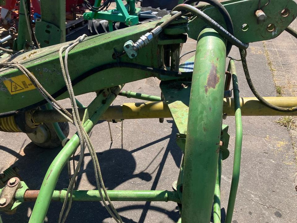 Prevrtač/ Grabuljač Krone KW 5.50 Wender, Heuer, Zetter hydr. Grenzstreueinrichtung: slika 7