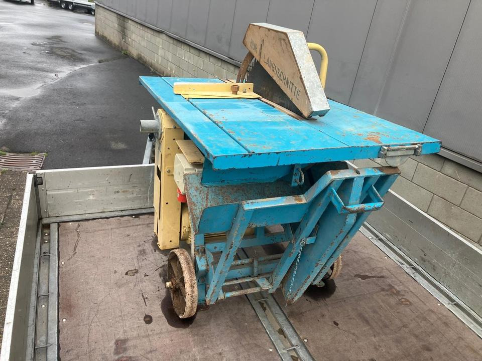 Wipp Tischkreissäge für Brennholz - Гаражна опрема: slika 1 Wipp Tischkreissäge für Brennholz - Гаражна опрема: slika 1