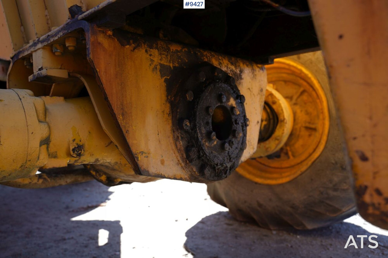 Utovarivač točkaš Backhoe loader Volvo BM 840: slika 15