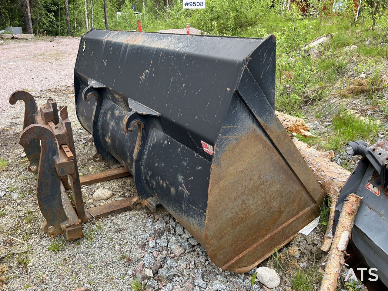 Bucket with Large BM - Utovarna kašika: slika 4 Bucket with Large BM - Utovarna kašika: slika 4