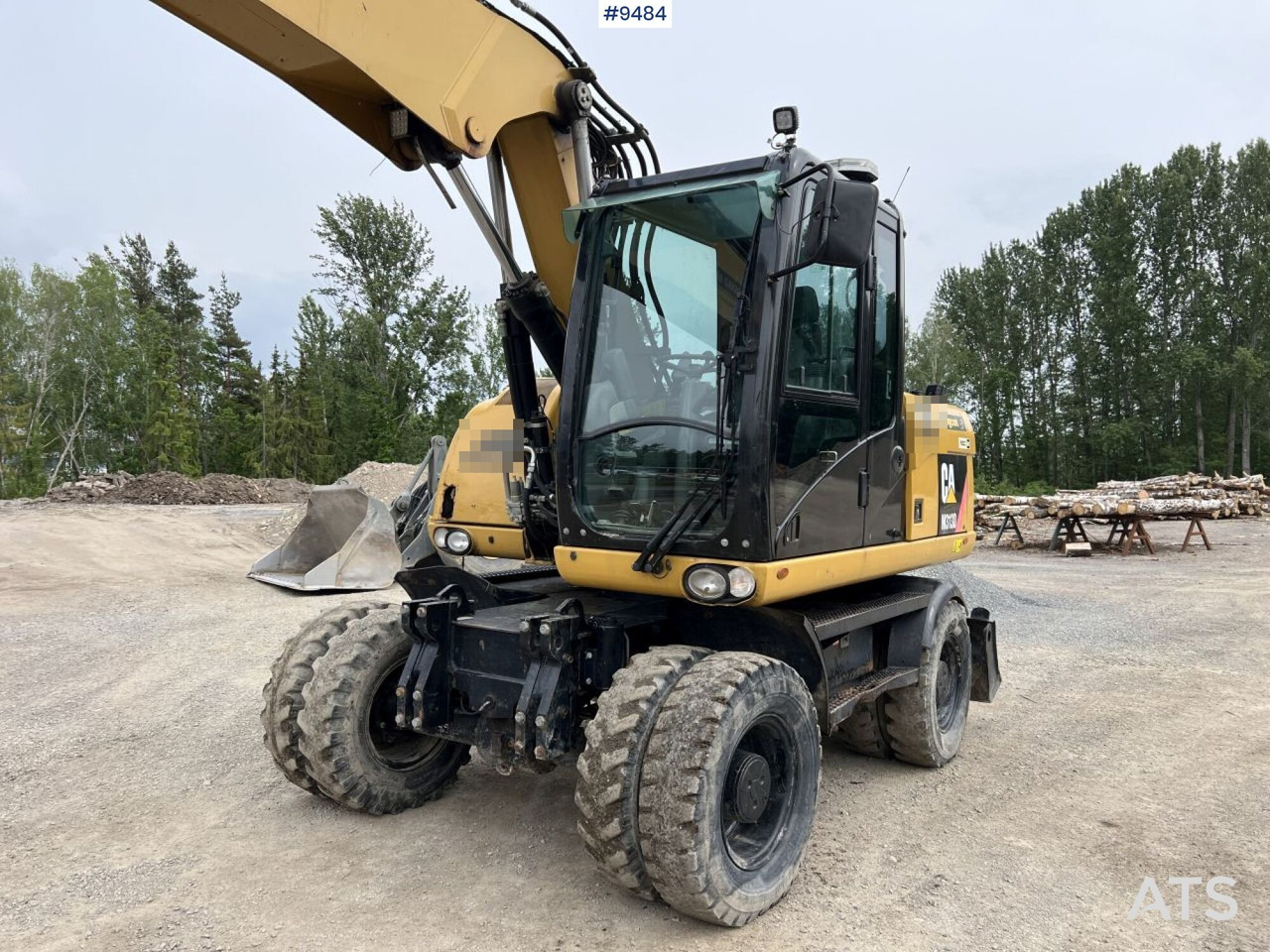 CAT M313D with tipping wagon and attachments (VIDEO) - Bager točkaš: slika 4 CAT M313D with tipping wagon and attachments (VIDEO) - Bager točkaš: slika 4
