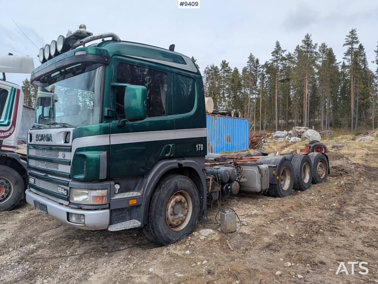 Chassi Scania P124 8X4 (see video) - Kamion sa golom šasijom i zatvorenom kabinom: slika 1 Chassi Scania P124 8X4 (see video) - Kamion sa golom šasijom i zatvorenom kabinom: slika 1