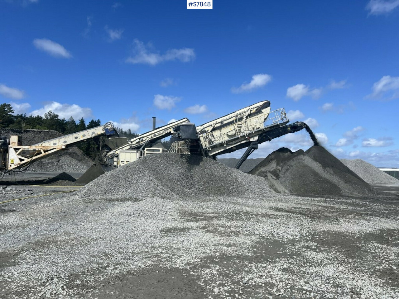 Crusher on tracks, Metso Lokotrack LT 330D (See video) - Drobilica: slika 5 Crusher on tracks, Metso Lokotrack LT 330D (See video) - Drobilica: slika 5