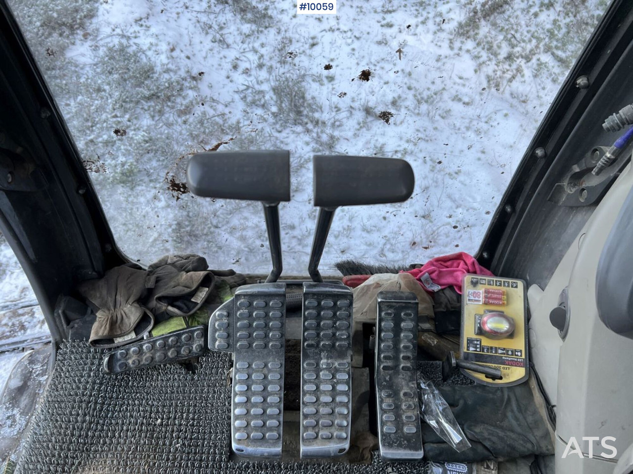 Druga mašina Hitachi ZX210LC-3 Excavator with rotor and tooth bucket: slika 20