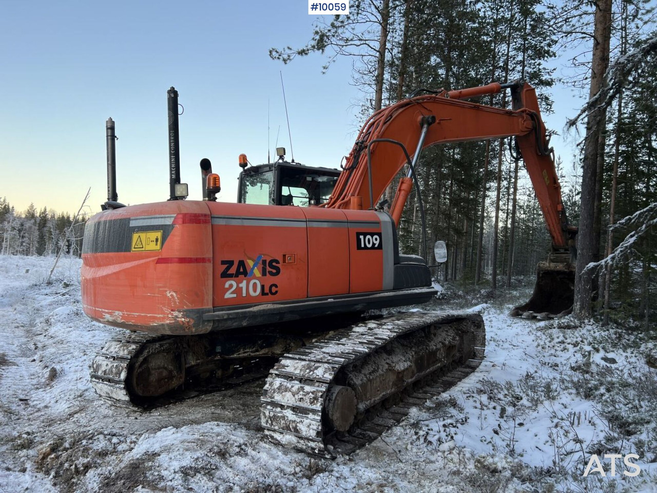 Hitachi ZX210LC-3 Excavator with rotor and tooth bucket - Druga mašina: slika 5 Hitachi ZX210LC-3 Excavator with rotor and tooth bucket - Druga mašina: slika 5