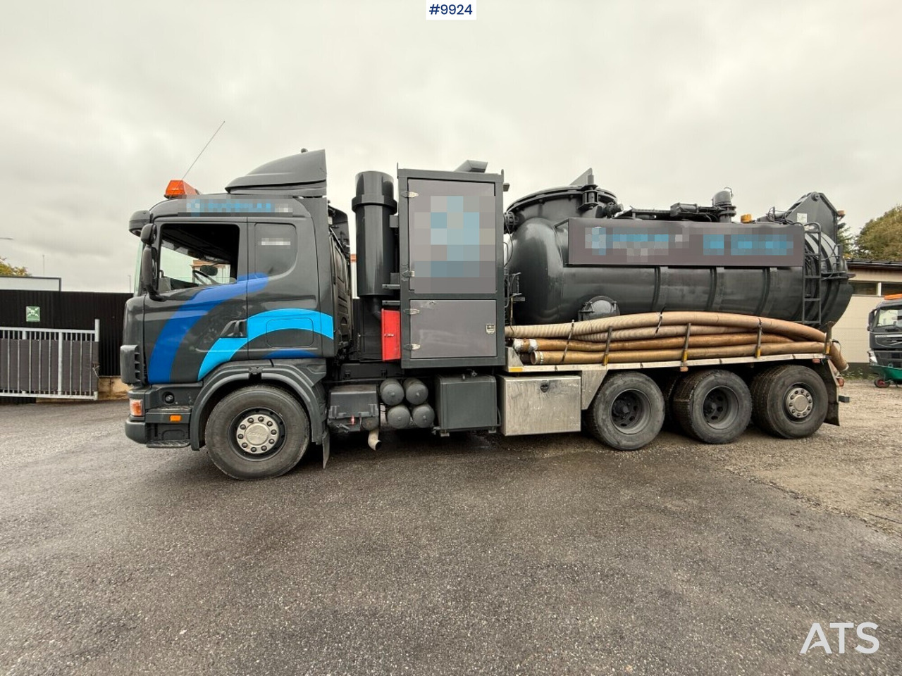 Dry vacuum loader Scania R114 8x4 - Vakuumska cisterna: slika 4 Dry vacuum loader Scania R114 8x4 - Vakuumska cisterna: slika 4