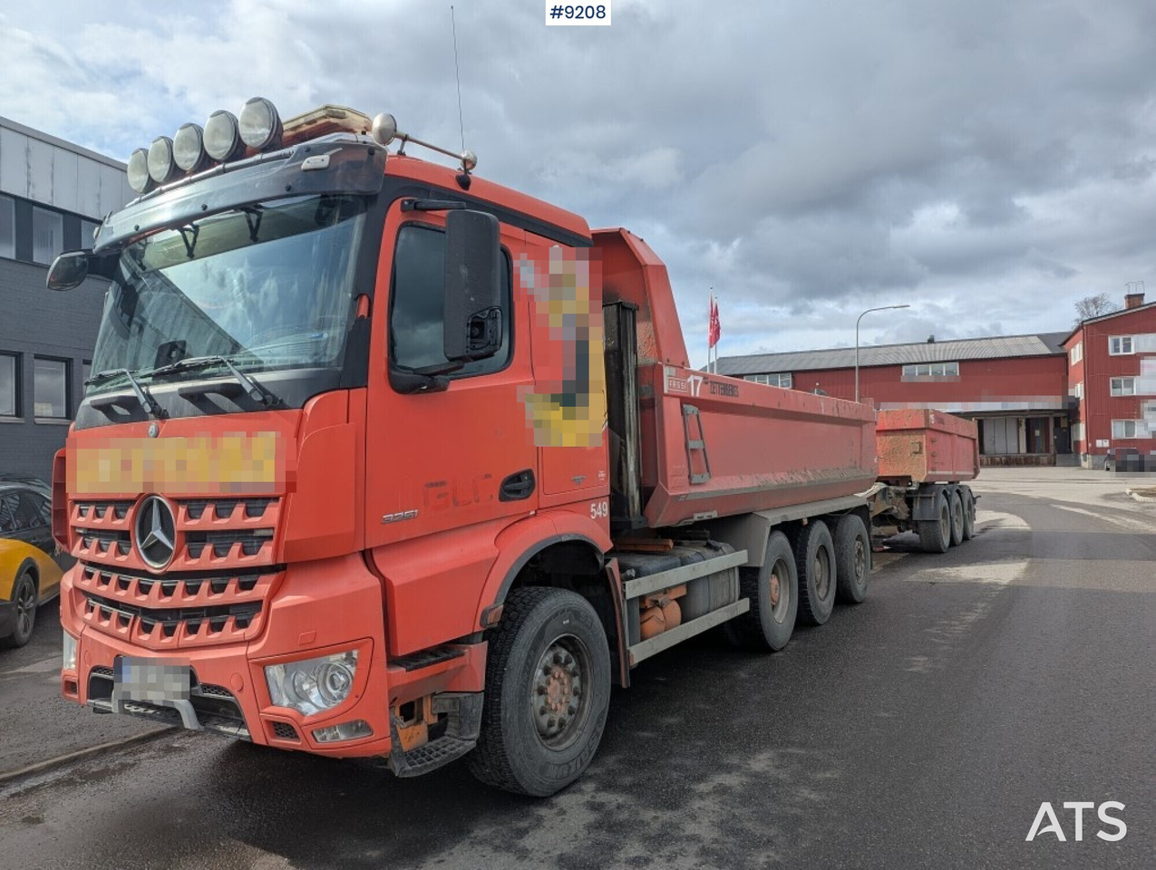 Dump / dozer truck Mercedes Benz Arocs 3251 8X4 with tipper wagon - Istovarivač: slika 1 Dump / dozer truck Mercedes Benz Arocs 3251 8X4 with tipper wagon - Istovarivač: slika 1