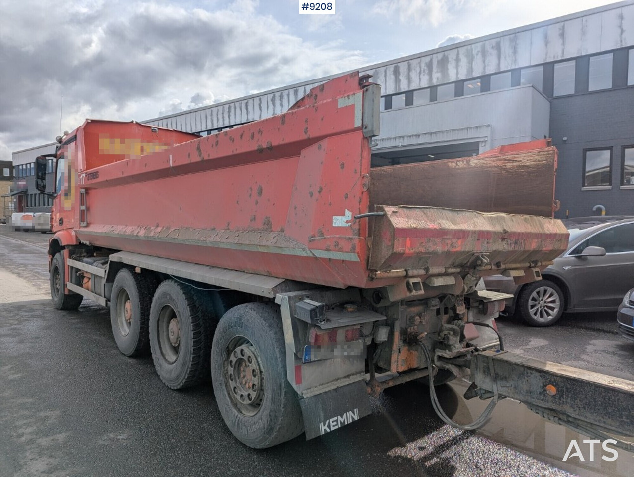 Dump / dozer truck Mercedes Benz Arocs 3251 8X4 with tipper wagon - Istovarivač: slika 3 Dump / dozer truck Mercedes Benz Arocs 3251 8X4 with tipper wagon - Istovarivač: slika 3
