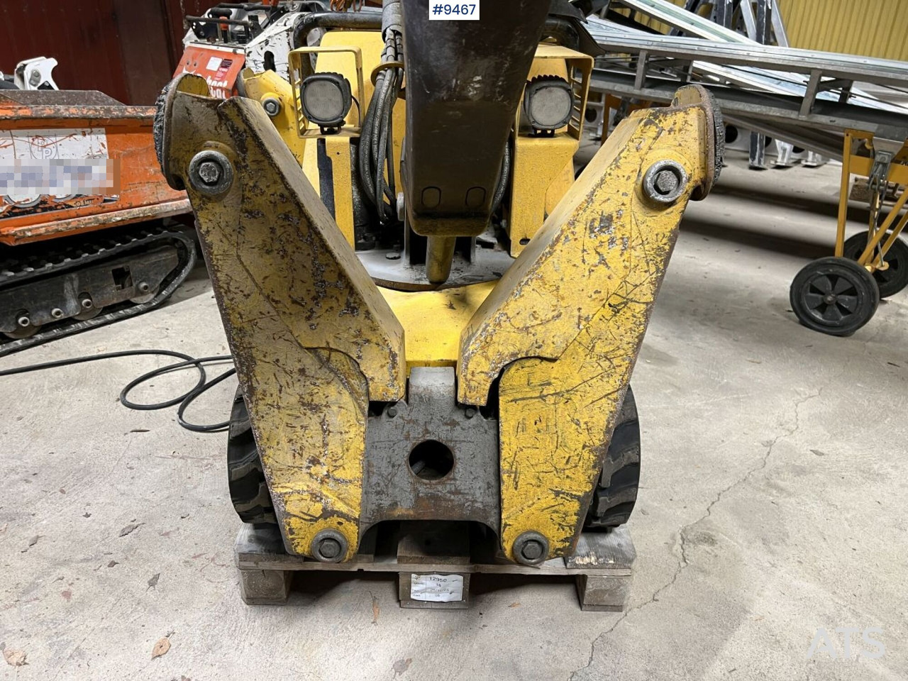 BROKK 90 Demolition / Forming robot - Građevinska mašina: slika 4 BROKK 90 Demolition / Forming robot - Građevinska mašina: slika 4