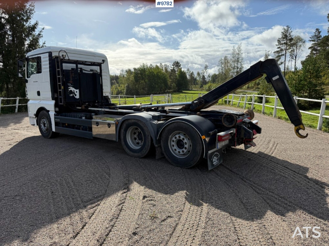 Hooklift Truck MAN TGX 26.500 6X2 - Kamion sa hidrauličnom kukom: slika 3 Hooklift Truck MAN TGX 26.500 6X2 - Kamion sa hidrauličnom kukom: slika 3