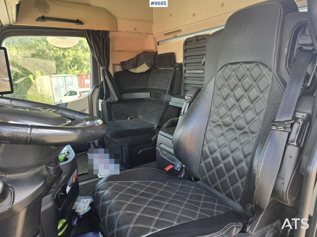 Hooklift Truck Mercedes Arocs 24 T 8x4 - Kamion sa hidrauličnom kukom: slika 5 Hooklift Truck Mercedes Arocs 24 T 8x4 - Kamion sa hidrauličnom kukom: slika 5