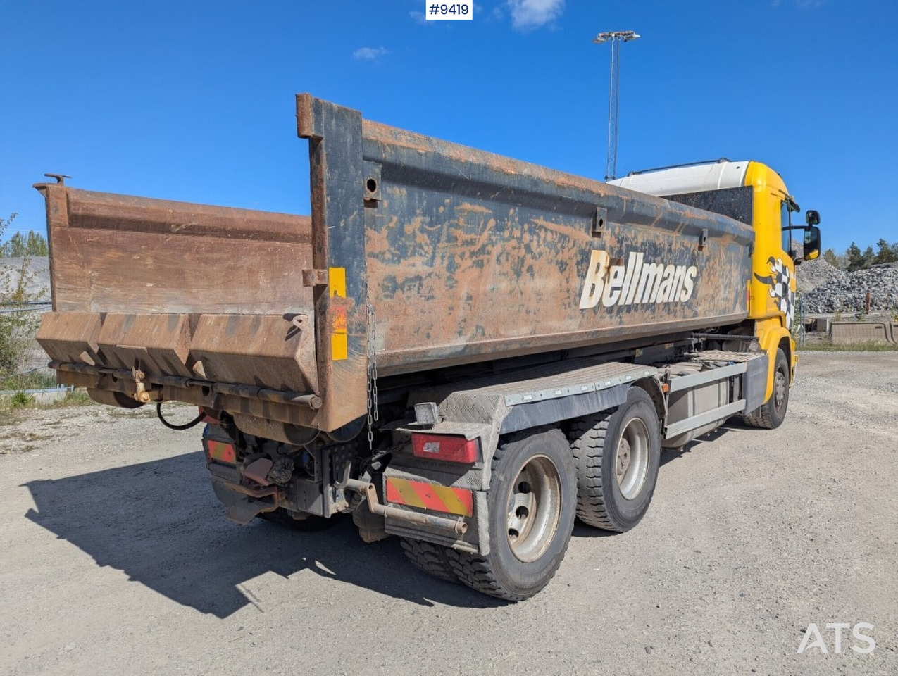 Hooklift Truck Scania R520 6x2 with flatbed - Kamion sa hidrauličnom kukom: slika 4 Hooklift Truck Scania R520 6x2 with flatbed - Kamion sa hidrauličnom kukom: slika 4