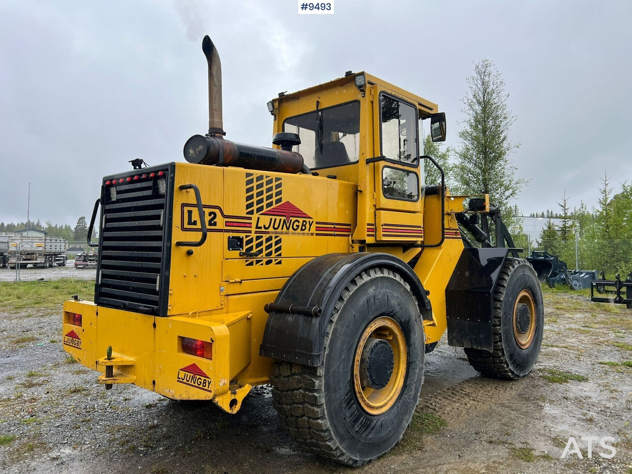 Ljungby L14 Wheel loader (VIDEO) - Utovarivač točkaš: slika 4 Ljungby L14 Wheel loader (VIDEO) - Utovarivač točkaš: slika 4