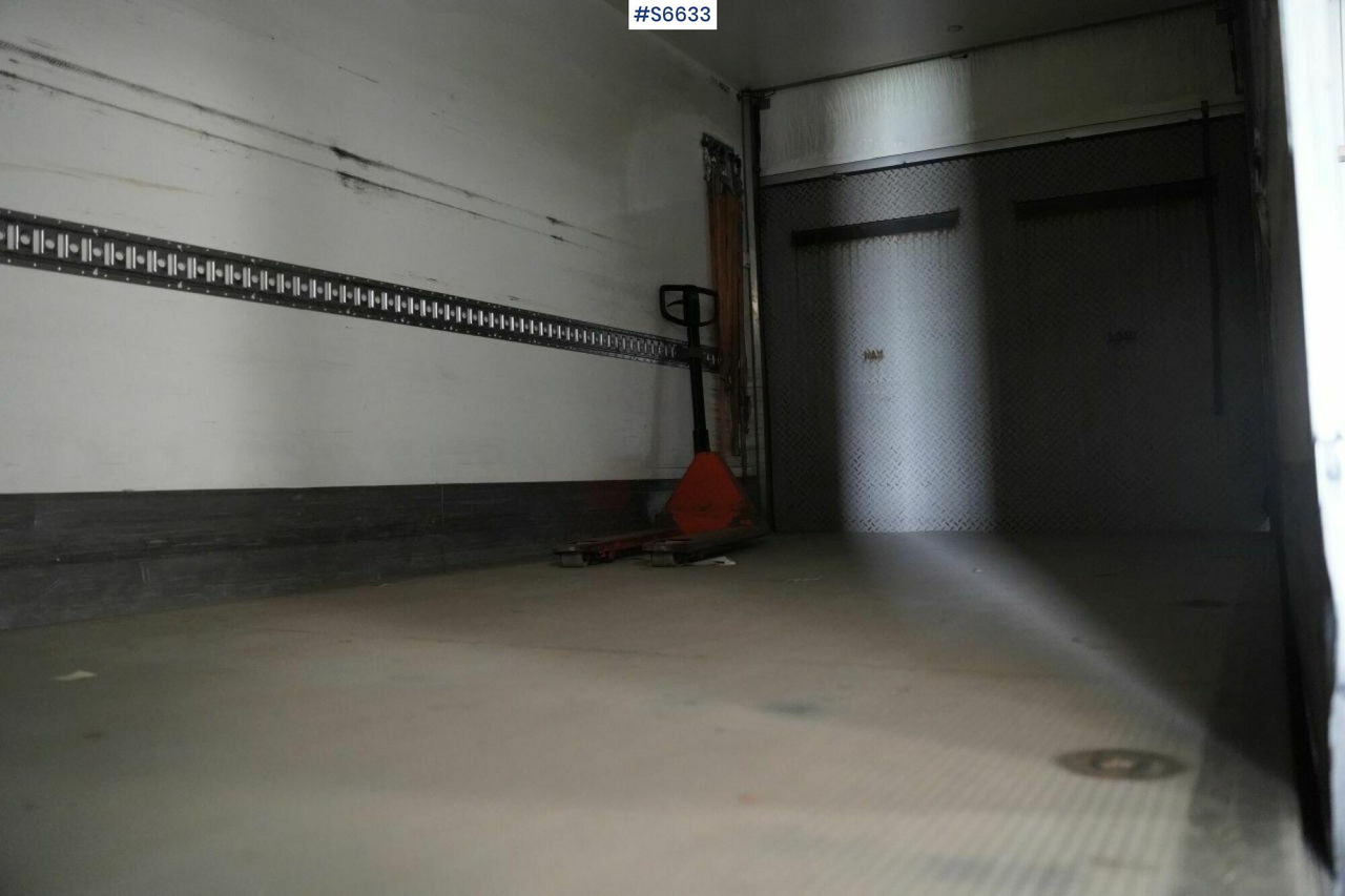 MAN TGM 18.340 4x2 BL - Kamion sa zatvorenim sandukom: slika 4 MAN TGM 18.340 4x2 BL - Kamion sa zatvorenim sandukom: slika 4